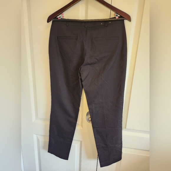 NWT Women's Club Monaco Capris. Size 4 - Picture 4 of 7